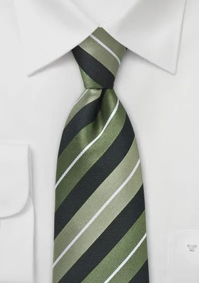 Cravatta righe nero verde