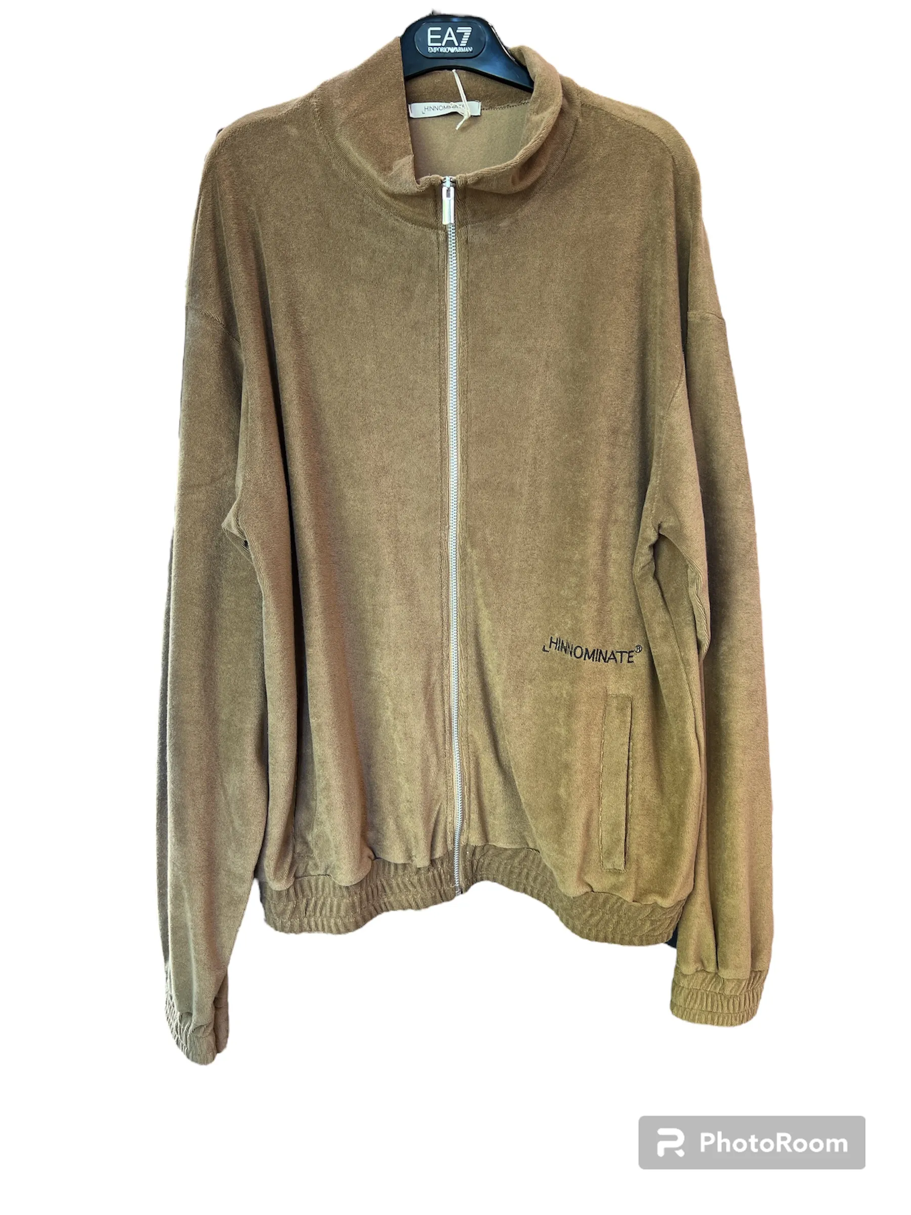 HINNOMINATE – FELPA IN SPUGNA ALL ZIP CON RICAMO SUL DAVANTI