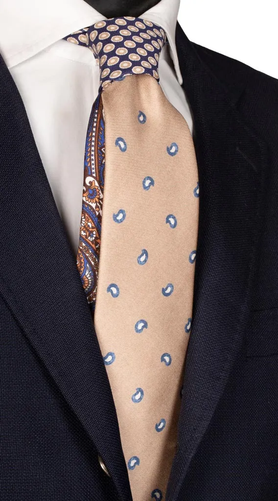 Man Beige Printed Silk Tie Blue White Paisley Blue Contrast Knot N2701