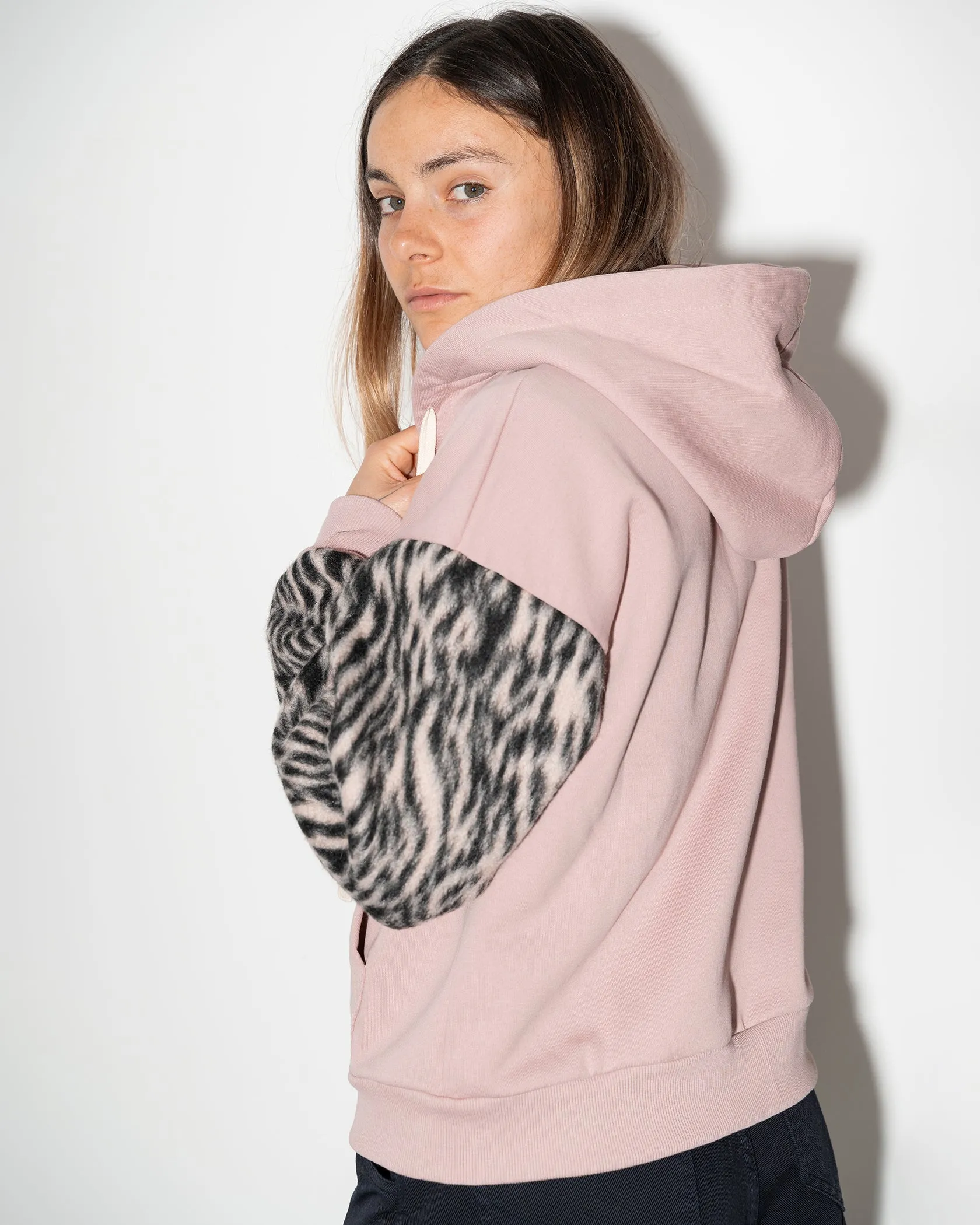 ZIRIA0405 ZIP HOODED SWEATSHIRT
